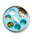 SPIN interactive feeder